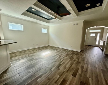 3635 Nw 26th Street - Photo Thumbnail 6