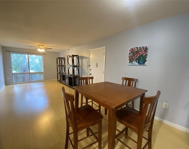 1700 Sw 16th Court - Photo Thumbnail 11