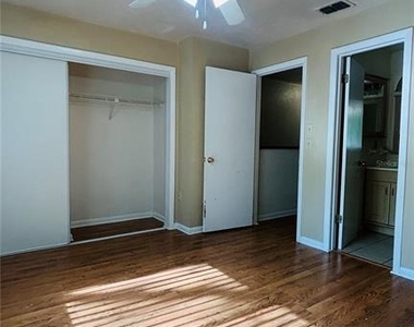 4328 Sw 69th Terrace - Photo Thumbnail 16