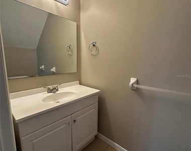 2422 Nw 4th Terrace - Photo Thumbnail 10