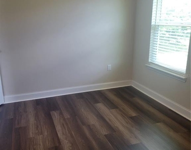 42 Eagle Lake Drive - Photo Thumbnail 7