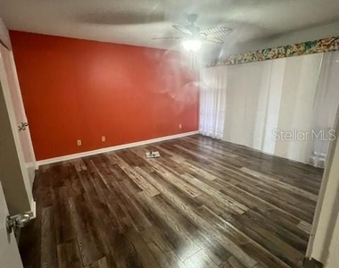 56 Club House Drive - Photo Thumbnail 7
