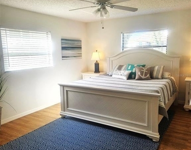 307 Pine Hollow Circle - Photo Thumbnail 24