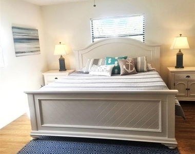 307 Pine Hollow Circle - Photo Thumbnail 25