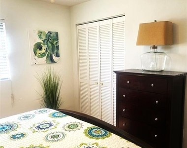 307 Pine Hollow Circle - Photo Thumbnail 37