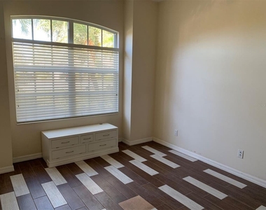 2274 Boxwood Street - Photo Thumbnail 10