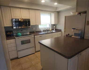 311 Garvin Street - Photo Thumbnail 3