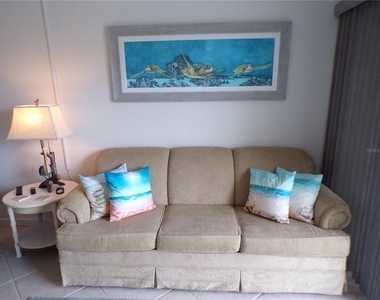 311 Garvin Street - Photo Thumbnail 7