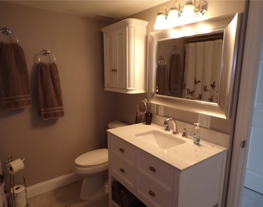 311 Garvin Street - Photo Thumbnail 13