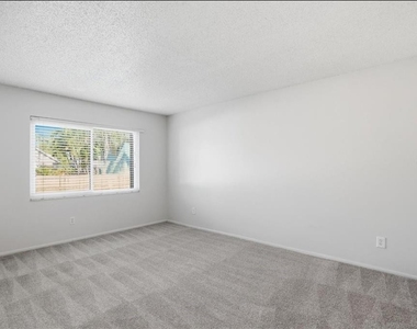 3700 S Osprey Avenue - Photo Thumbnail 20