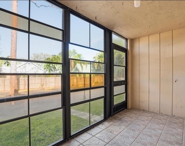 3700 S Osprey Avenue - Photo Thumbnail 28