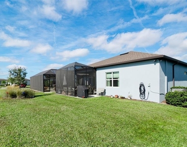 8609 Seascape Cove - Photo Thumbnail 35