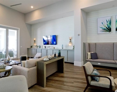 8609 Seascape Cove - Photo Thumbnail 41