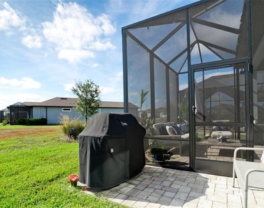 8609 Seascape Cove - Photo Thumbnail 31