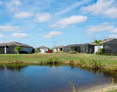 8609 Seascape Cove - Photo Thumbnail 33