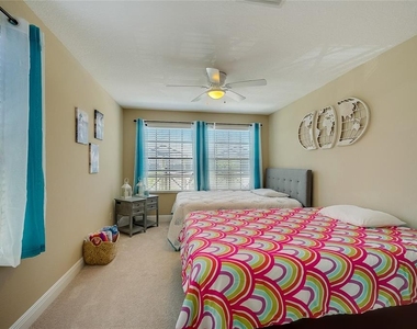 7811 52nd Terrace E - Photo Thumbnail 23