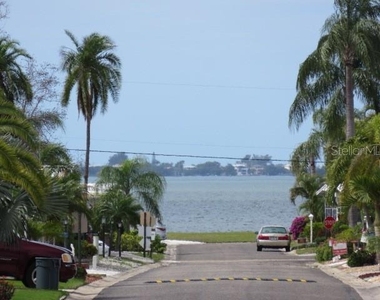 2107 Palma Sola Boulevard - Photo Thumbnail 19