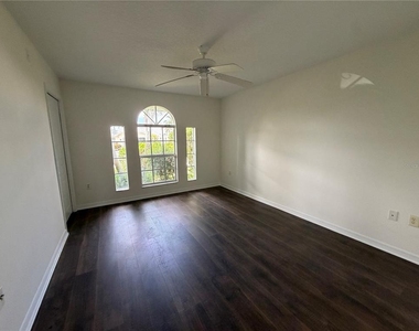 8607 51st Avenue W - Photo Thumbnail 15