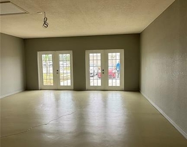 6100 Hoffman Street - Photo Thumbnail 21