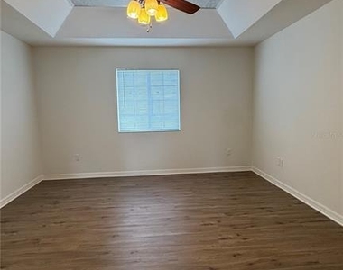 6100 Hoffman Street - Photo Thumbnail 6
