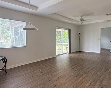 6100 Hoffman Street - Photo Thumbnail 2