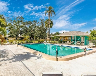 4212 Center Gate Lane - Photo Thumbnail 29
