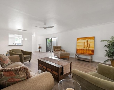 4212 Center Gate Lane - Photo Thumbnail 8