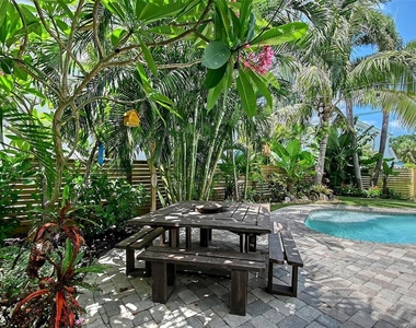 1738 Siesta Drive - Photo Thumbnail 38