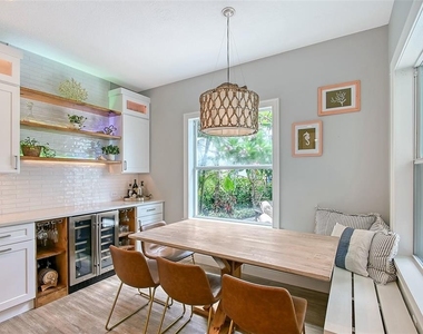 1738 Siesta Drive - Photo Thumbnail 11