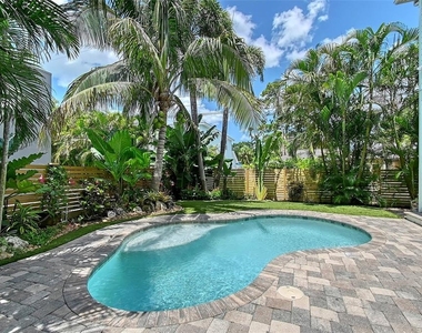 1738 Siesta Drive - Photo Thumbnail 44