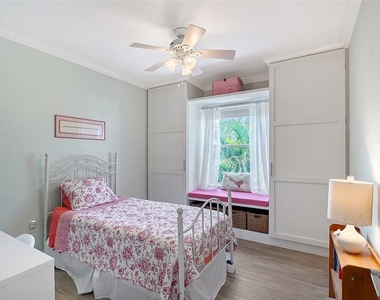 1738 Siesta Drive - Photo Thumbnail 29