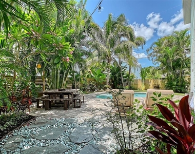 1738 Siesta Drive - Photo Thumbnail 21