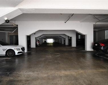 1770 Benjamin Franklin Drive - Photo Thumbnail 29