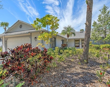 1684 Pintail Way - Photo Thumbnail 17
