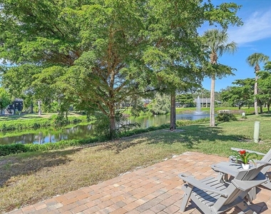 1684 Pintail Way - Photo Thumbnail 14