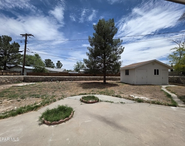 302 Quincy Avenue - Photo Thumbnail 34