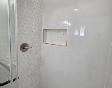 302 Quincy Avenue - Photo Thumbnail 28