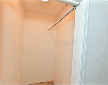 1910 Olive Avenue - Photo Thumbnail 20