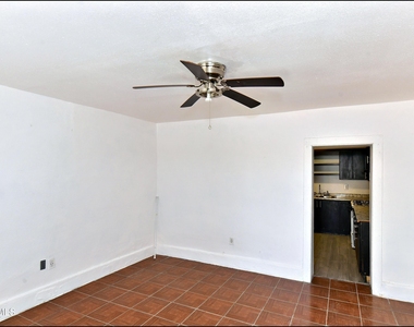 1910 Olive Avenue - Photo Thumbnail 4