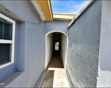 1908 Olive Avenue - Photo Thumbnail 5