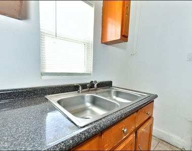 1908 Olive Avenue - Photo Thumbnail 15