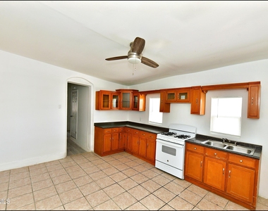 1908 Olive Avenue - Photo Thumbnail 13