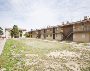 4700 Maxwell Avenue - Photo Thumbnail 7