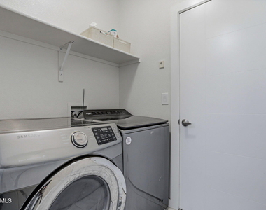 12044 Hidden Garden Place - Photo Thumbnail 19