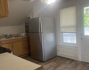 23 Highland Avenue - Photo Thumbnail 7