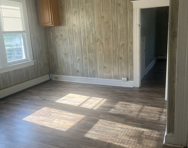 23 Highland Avenue - Photo Thumbnail 4