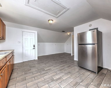 483 Ferry Street - Photo Thumbnail 22
