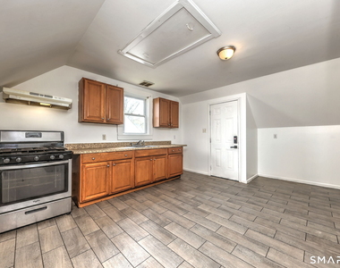 483 Ferry Street - Photo Thumbnail 20