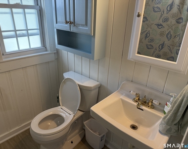 16 Springfield Road - Photo Thumbnail 12