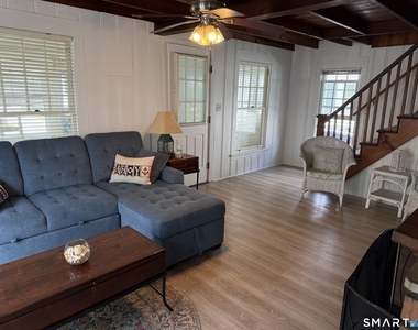 16 Springfield Road - Photo Thumbnail 7